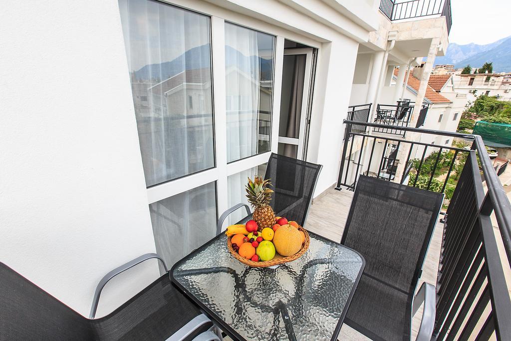 Apartments Saric Bar Ngoại thất bức ảnh
