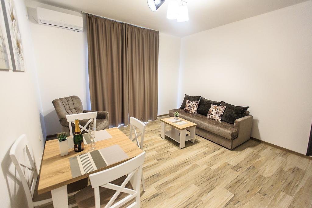 Apartments Saric Bar Ngoại thất bức ảnh