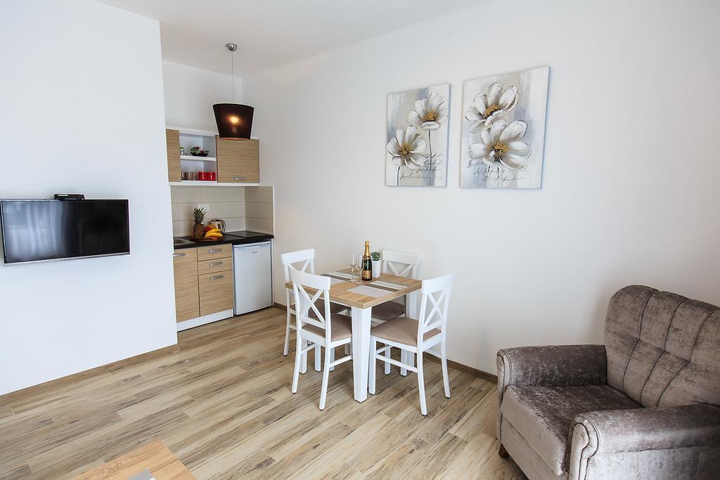 Apartments Saric Bar Ngoại thất bức ảnh