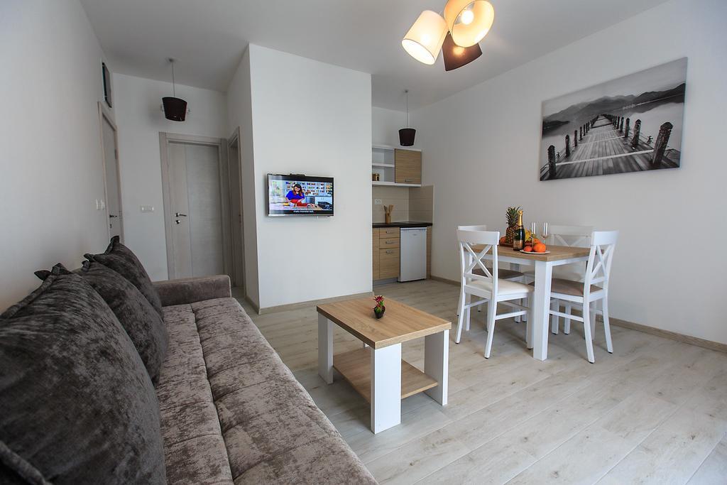 Apartments Saric Bar Ngoại thất bức ảnh