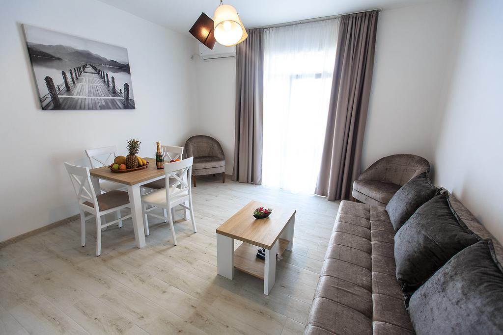 Apartments Saric Bar Ngoại thất bức ảnh